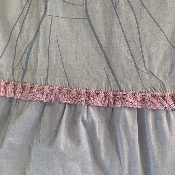 Disney Elsa Frozen Dress - Picture 2 of 5